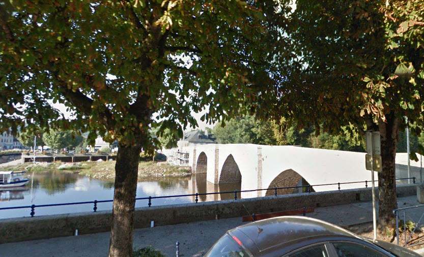 Illustration de l'article : Terrasson-Lavilledieu (24) : Un policier municipal plonge dans une rivière pour sauver un chien